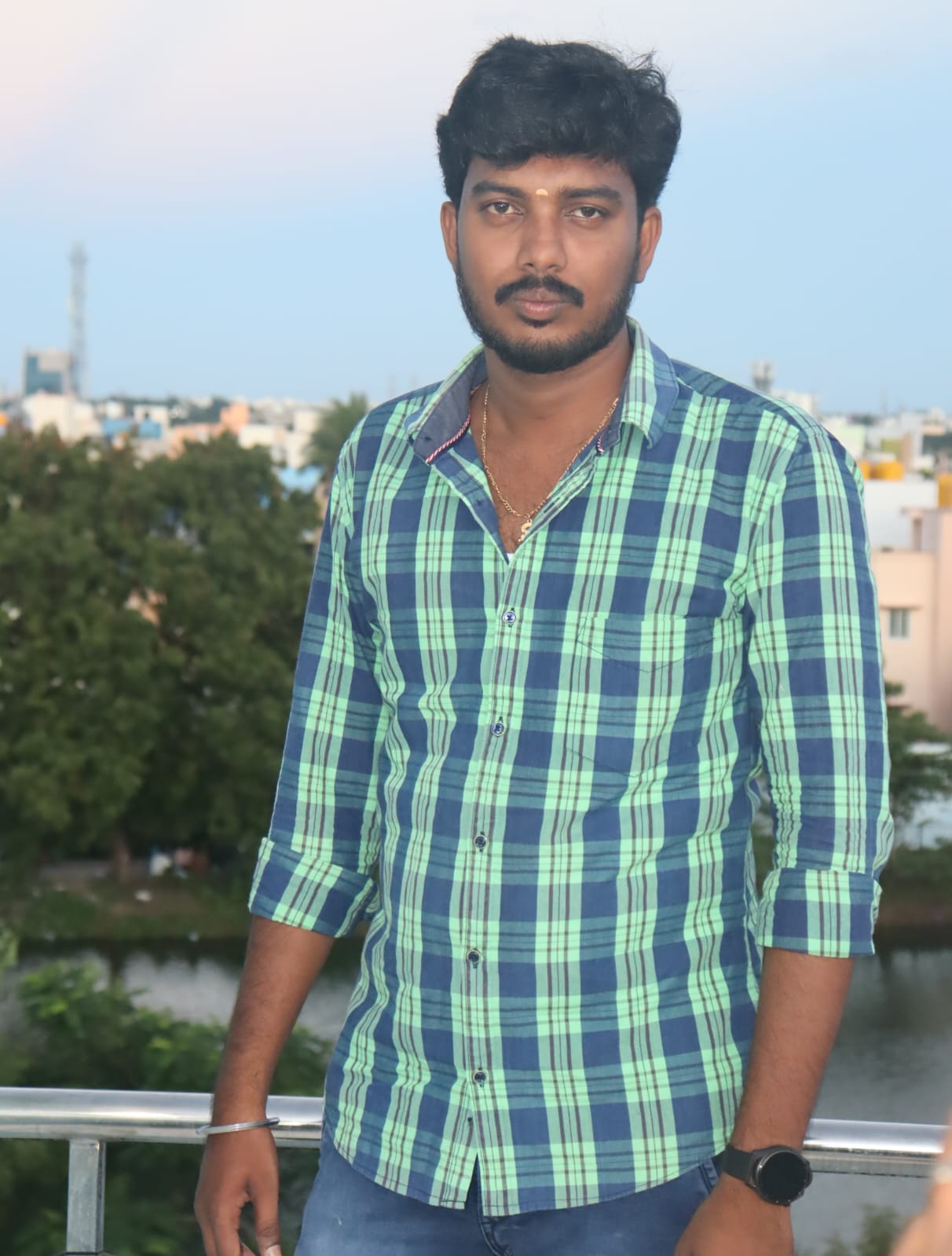 Profile 952