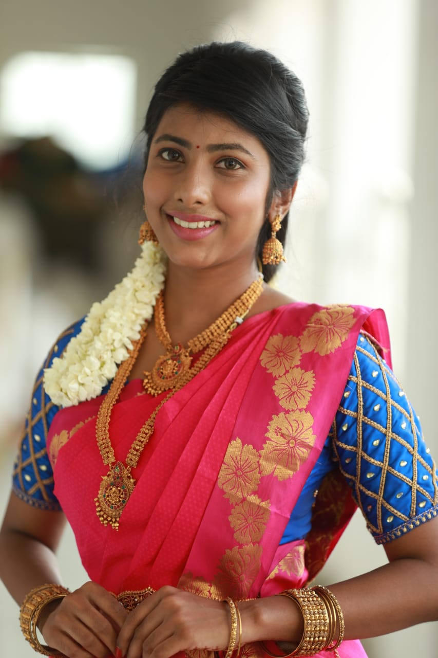 Profile 10049